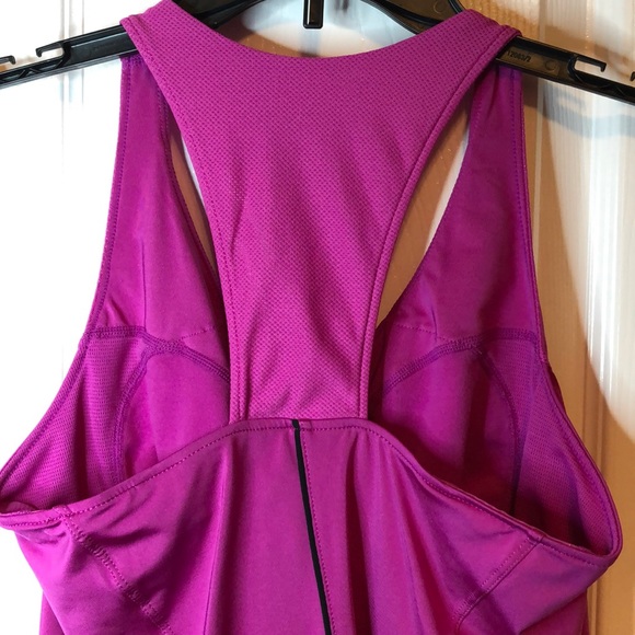 Nike Dry Fit Racer back Running Tank size XS - Picture 4 of 10